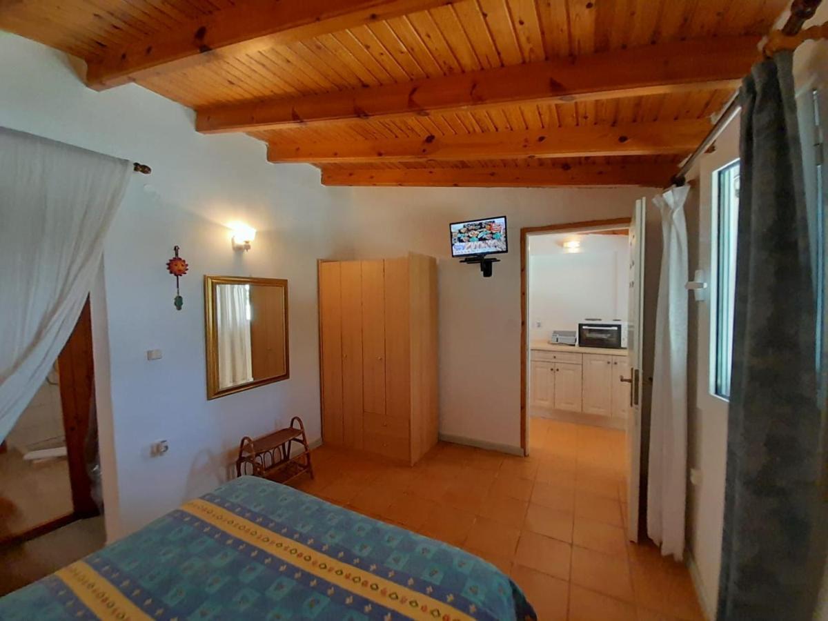 Katia Cottage Kassiopi Exterior photo